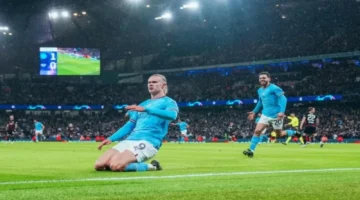 حظر جديد.. الدوري الإنجليزي يعاقب احتفال الركبة ببطاقة صفراء فورية